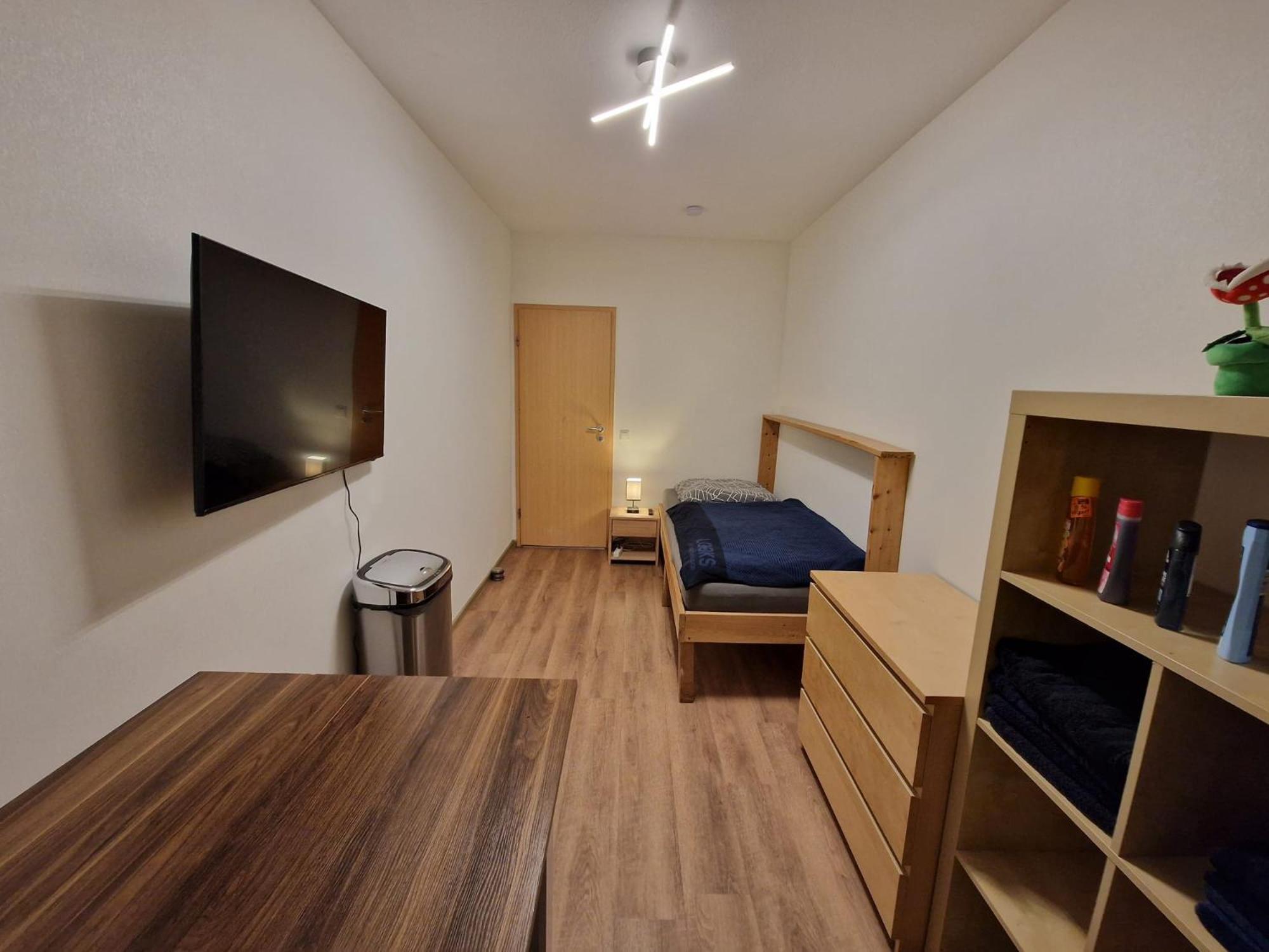 Einzelzimmer In Ruhiger Lage --- Check-In Mit Schluesselkasten Meppen Exteriör bild